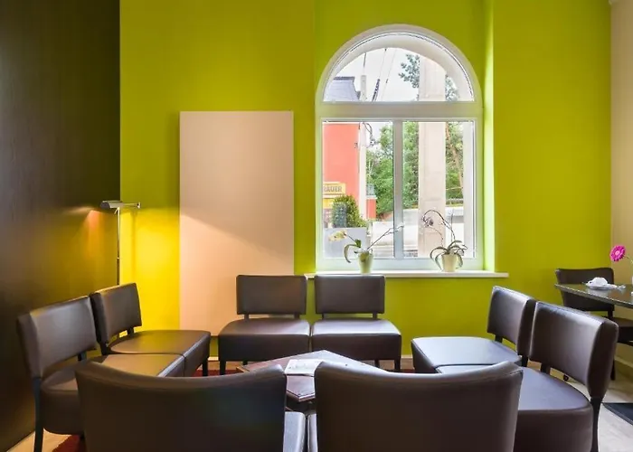 Scope Airport Hotel 3*