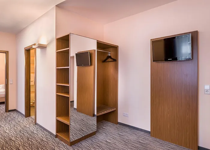 Hotel Scope Airport 3*