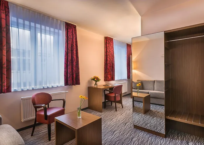 Hotel Scope Airport
