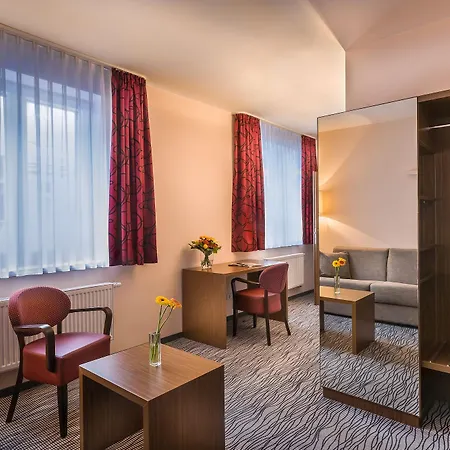 Hotel Scope Airport