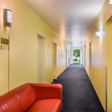 Scope Airport Hotell